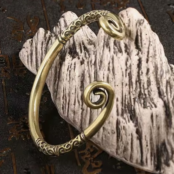 Brass bracelet - Picture 4 of 8